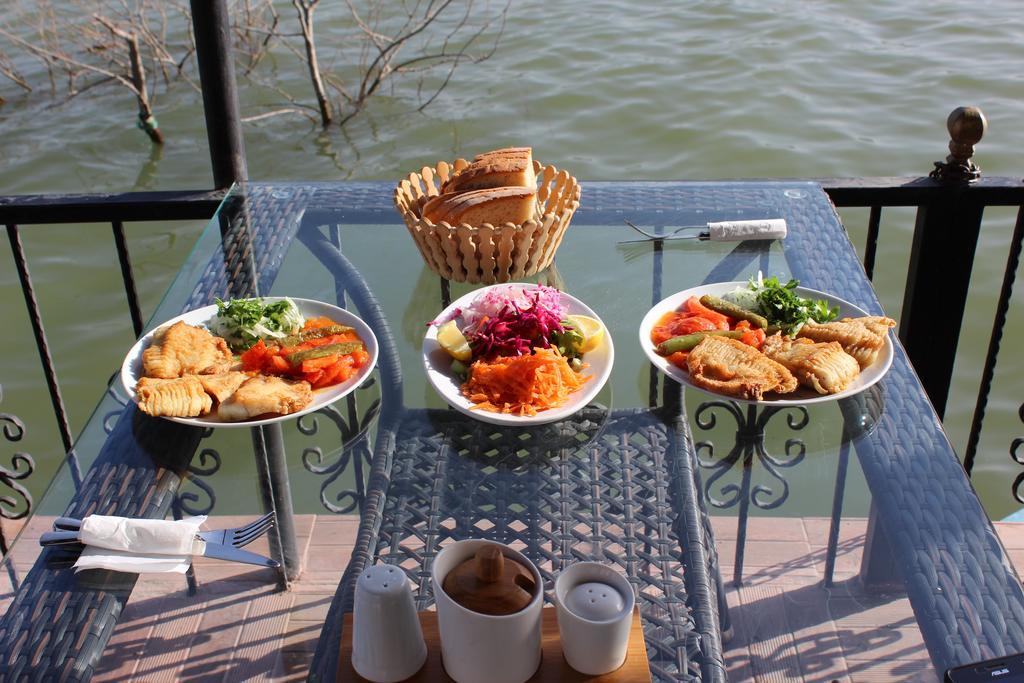 Bed and Breakfast Faik Bey Konagi Golyazi Екстер'єр фото